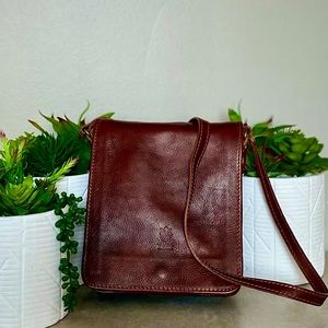 Vera Pelle Italy | Handmade Leather Crossbody Bag